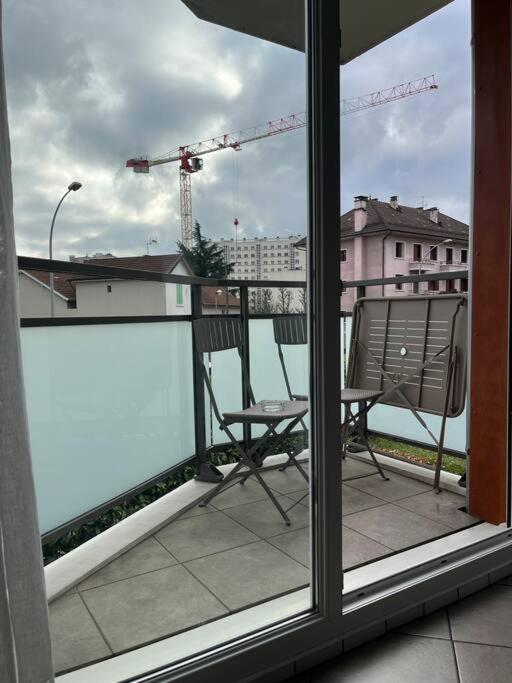 Joli T2 Dans Annecy Apartamento Exterior foto